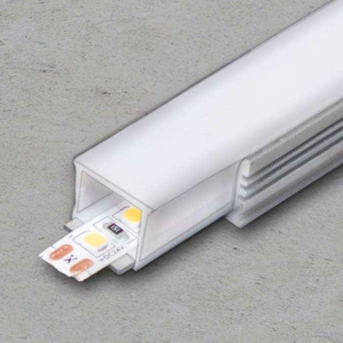 Profilo LED da superficie Aqua IP65 — 2 m, codice LM3895